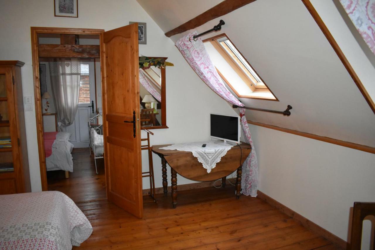 Les Trois Pommiers Bed and Breakfast Sommery Buitenkant foto
